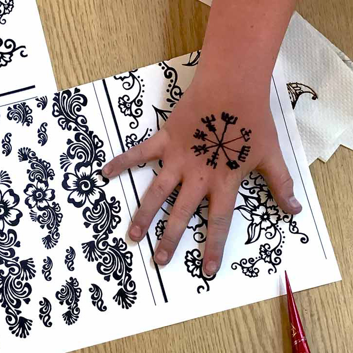Beautiful Sketch Mehandi Art for Practice - YouTube